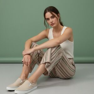 3/$20 Women’s 100% cotton vintage stripped lightweight cottagecore pants